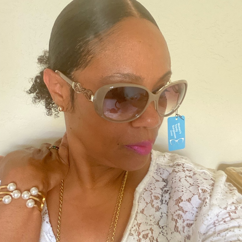 Sunglasses - Picture 2 of 3